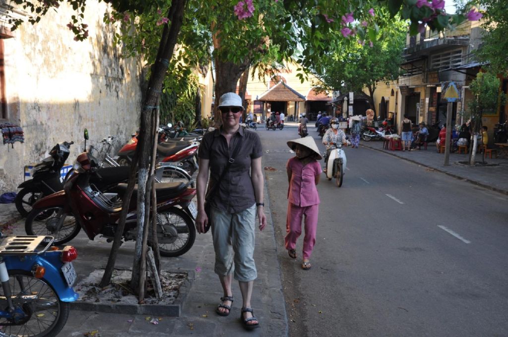 <i><b>Hoi An-016</b></i>